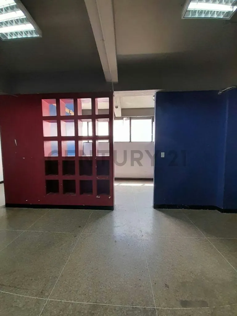 ALQUILER LOCAL PISO 1, EN LA TRINIDAD PARA DEPOSITO - 11