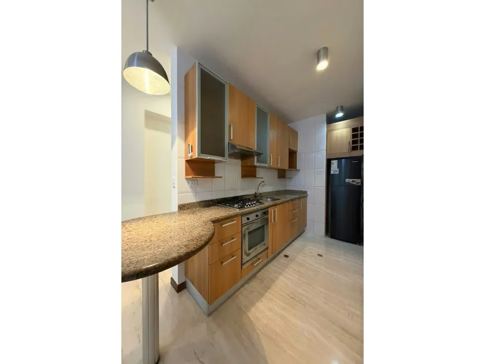 Alquiler de Apartamento Campo Alegre 1582DR 76m2/2H/2B/3PE - 12