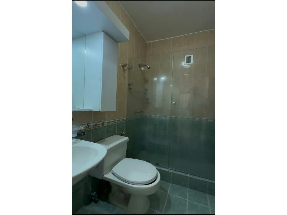 Alquiler de Apartamento Campo Alegre 1582DR 76m2/2H/2B/3PE - 19