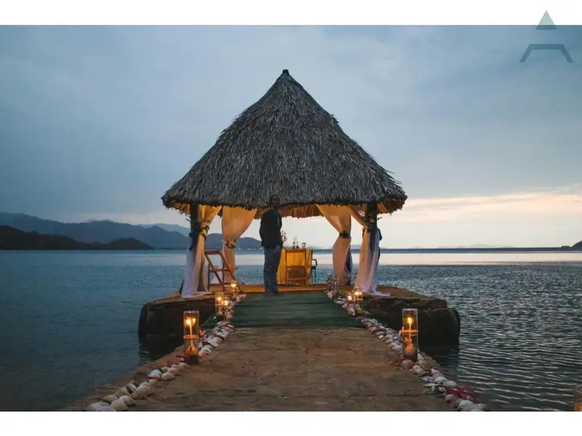 Se vende Hotel 34410,65m² Parque Nacional Mochima
