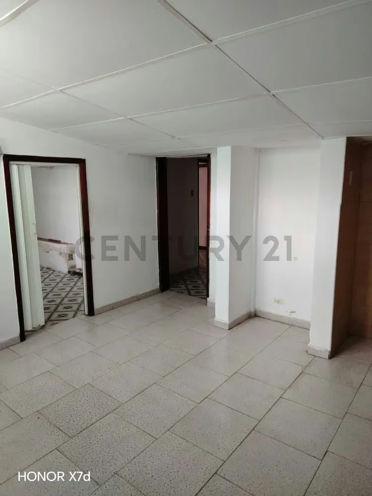 Venta de casa comercial - 11