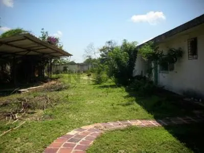 Venta de Terreno y Galpon Industrial en La Raiza Santa Teresa Charallave - 8