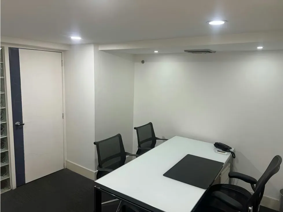 Oficina Altamira amoblada. - 8