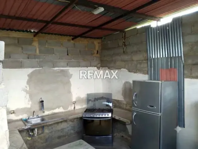 SE VENDE ESTA CASA, UBICADA EN LA MATA MUNICIPIO ESCUQUE - 6