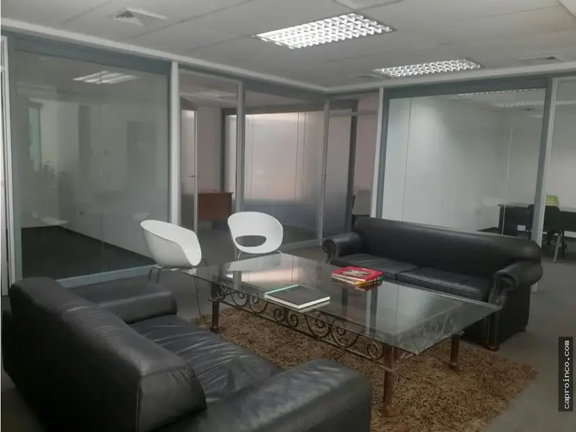 EN VENTA OFICINA EN LA TORRE BOD 45,50 m2 ACABADO TCL O 5368253