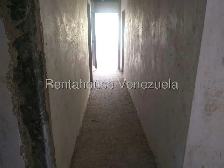 Casa (Multipes Niveles) en Venta en Lomas del Halcon, Distrito Metropolitano - 20
