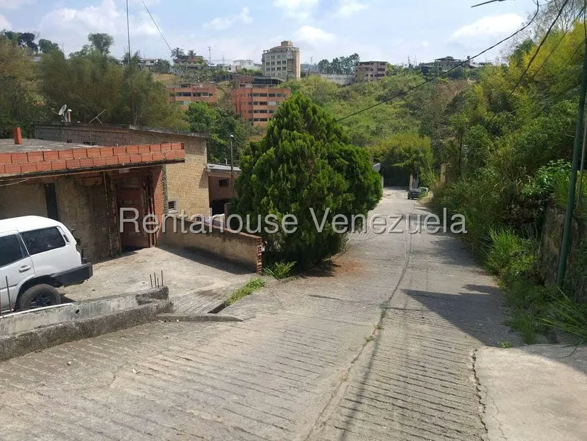 Casa (Multipes Niveles) en Venta en Lomas del Halcon, Distrito Metropolitano - 23