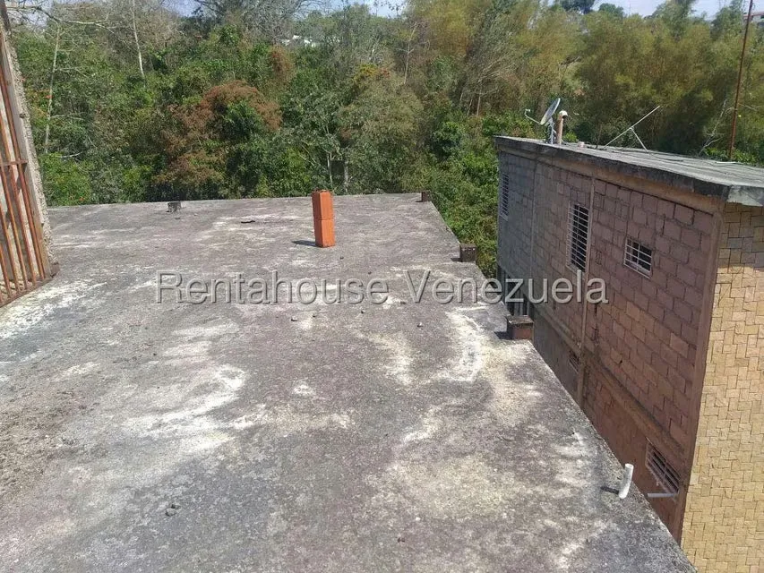Casa (Multipes Niveles) en Venta en Lomas del Halcon, Distrito Metropolitano - 26