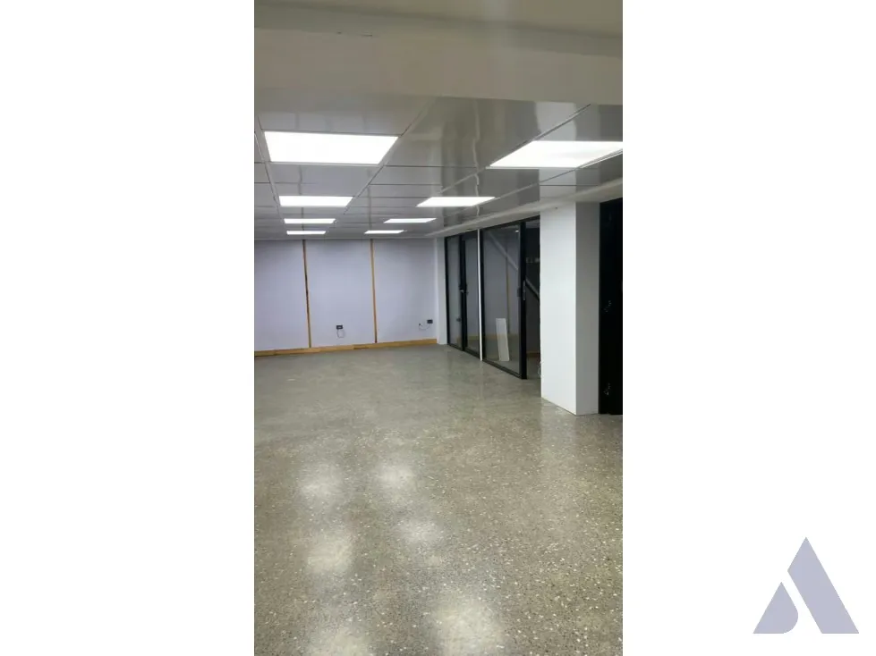 Vendo edificio industrial 7000m2 La Yaguara 3476 - 5
