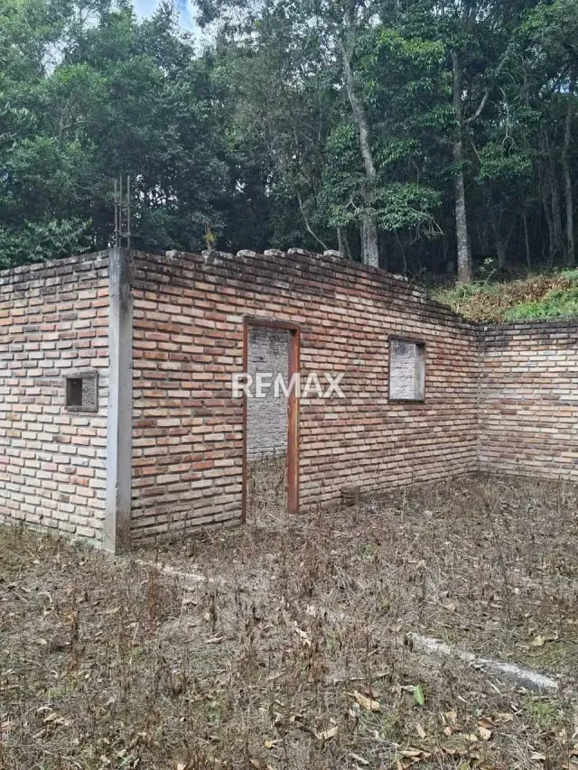 Se vende terreno con estructura para cabañas ideal para casas de campo - 3