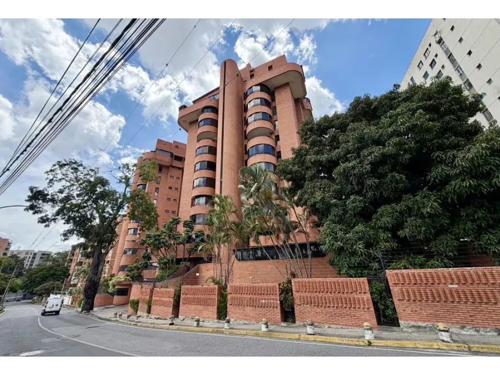 EN VENTA | Hermoso y Exclusivo Apartamento en Los Chorros 140m2