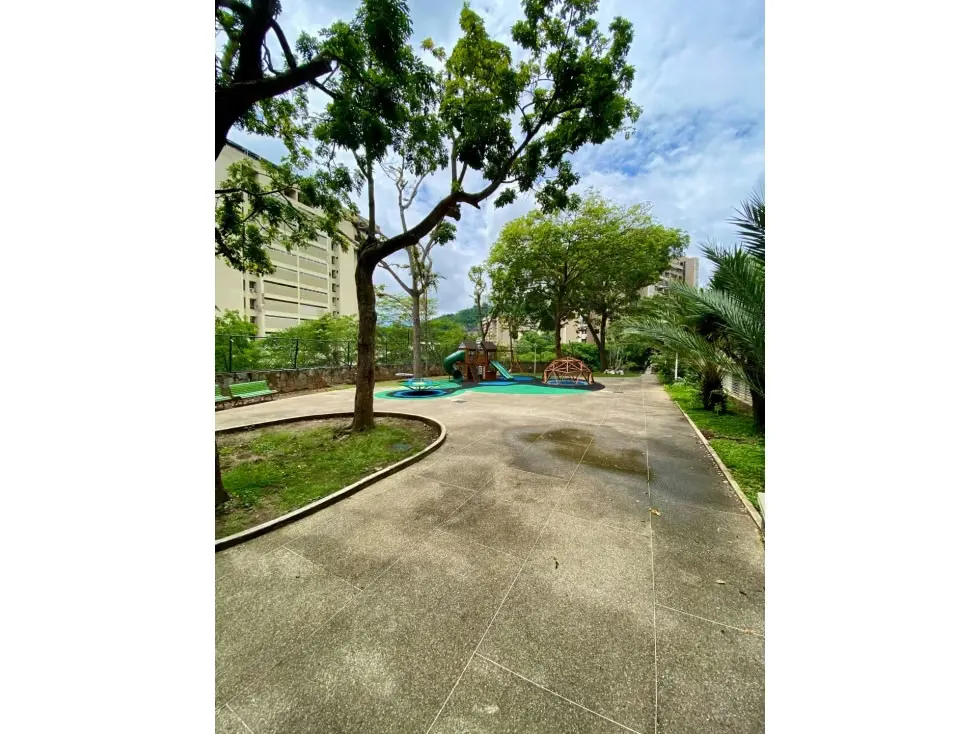 Alquilo apartamento 268m2 Las Mesetas de Santa Rosa 1317 - 18