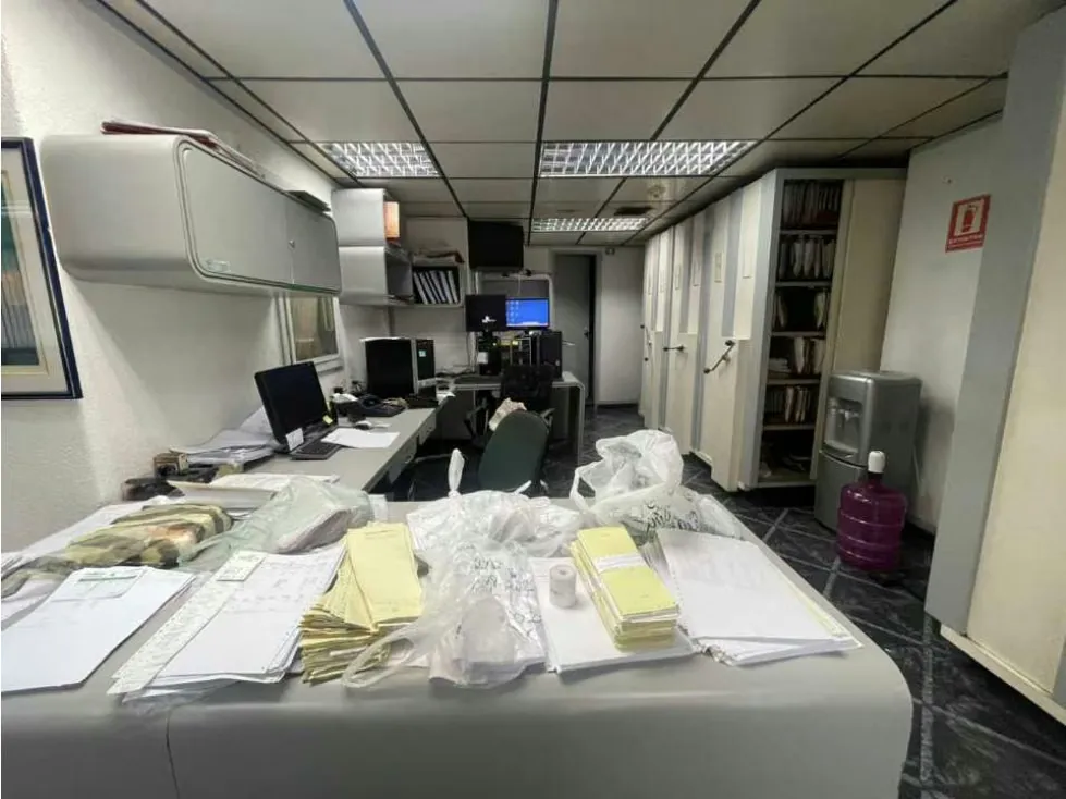 Se Vende Edificio 4 Pisos, 674 M2 en la Urbanización La Candelaria - 12