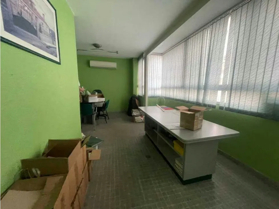 Se Vende Edificio 4 Pisos, 674 M2 en la Urbanización La Candelaria - 8