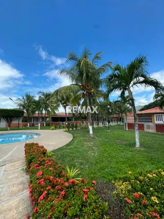 En venta CASA en Valle de Oro. Municipio San Diego . - 12