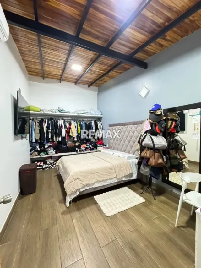 En venta CASA en Valle de Oro. Municipio San Diego . - 4