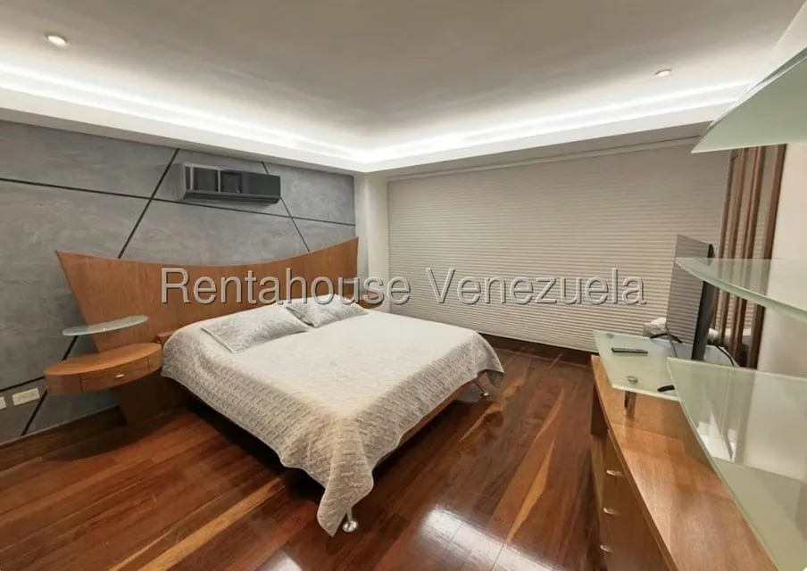 Apartamento (1 Nivel) en Venta en Lomas de La Lagunita, Distrito Metropolitano - 22