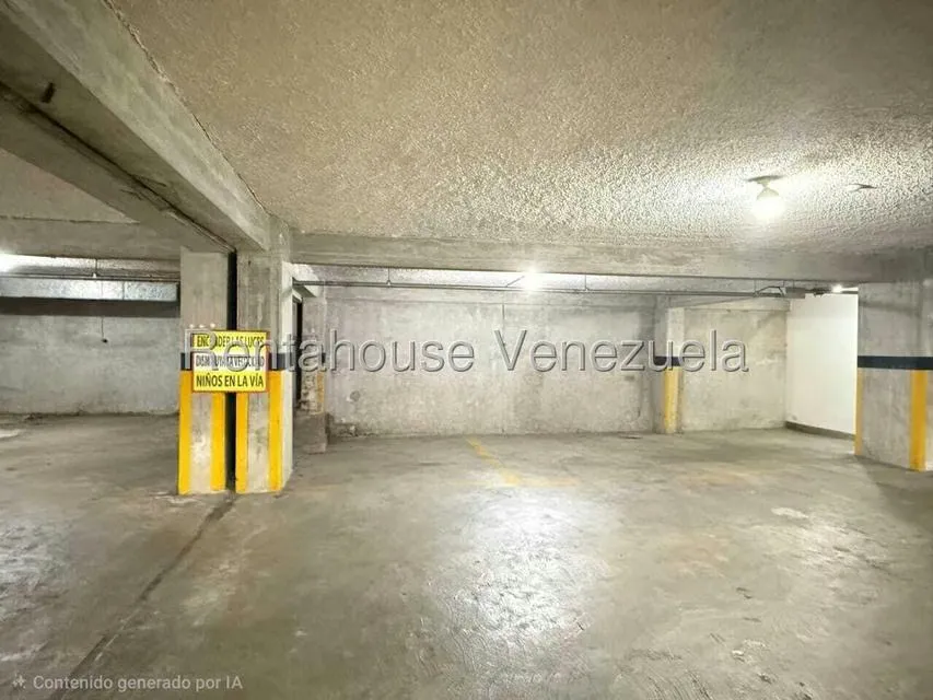 Apartamento (1 Nivel) en Venta en Lomas de La Lagunita, Distrito Metropolitano - 32