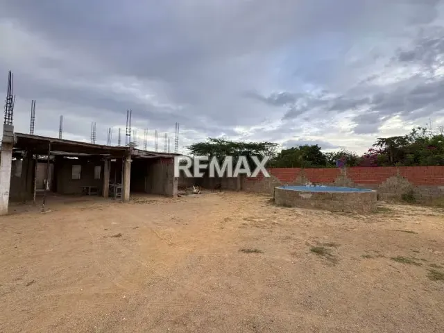 Parcela con Bienhechuria en venta. Guanadito - 11