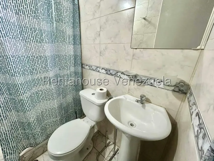 Apartamento (1 Nivel) en Venta en Centro, Lara - 16