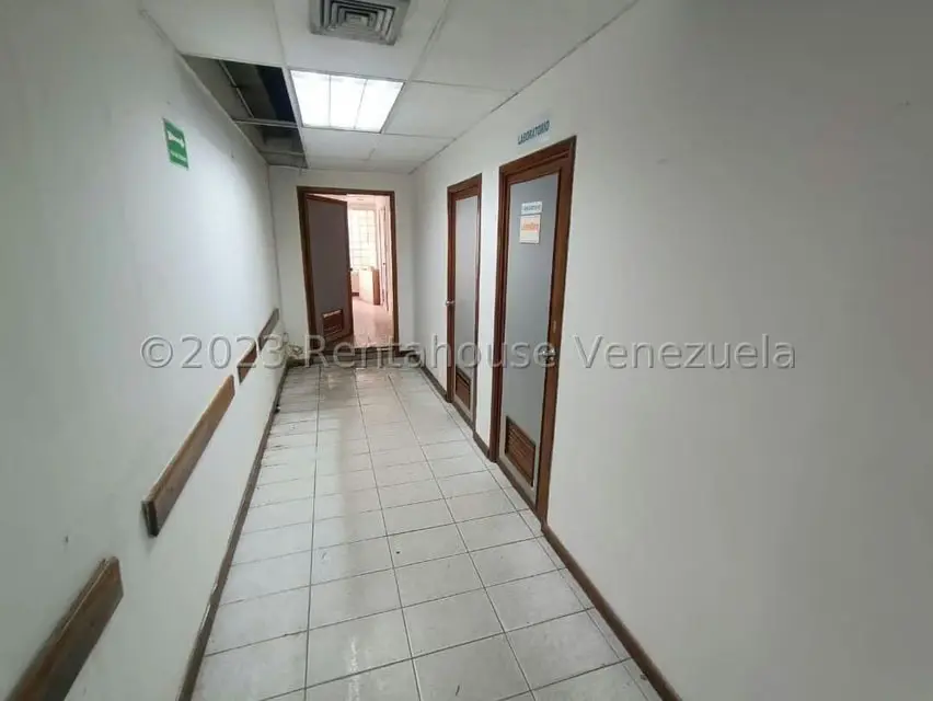 Local Comercial en Venta en La Viña, Carabobo - 8