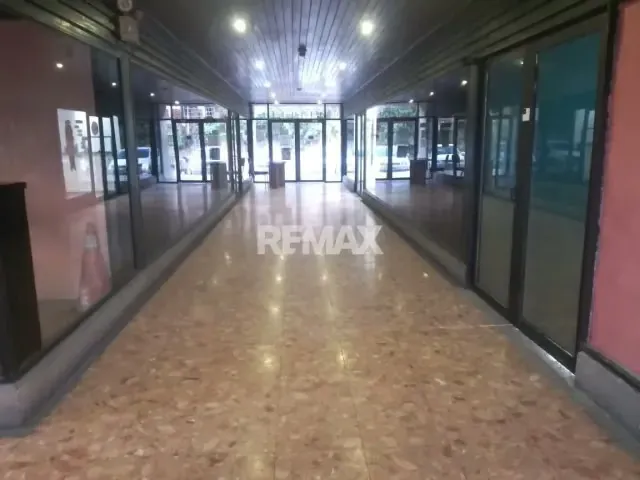 Alquiler de Local 48 Mtrs2, Mezz. M9, Edificio Compro Sector Las Barrancas, Guatire Venezuela - 2