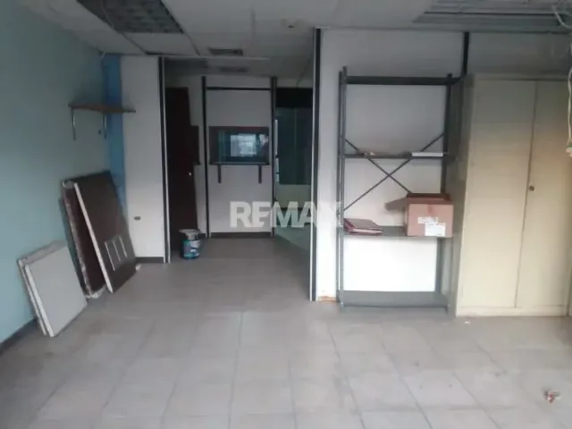 Alquiler de Local 48 Mtrs2, Mezz. M9, Edificio Compro Sector Las Barrancas, Guatire Venezuela - 7