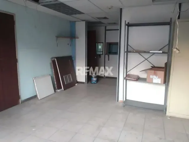 Alquiler de Local 48 Mtrs2, Mezz. M9, Edificio Compro Sector Las Barrancas, Guatire Venezuela - 9