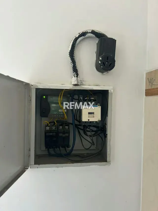 EN VENTA COMODO APARTAMENTO EN EL ESTE DE 140 MTS2 - 15