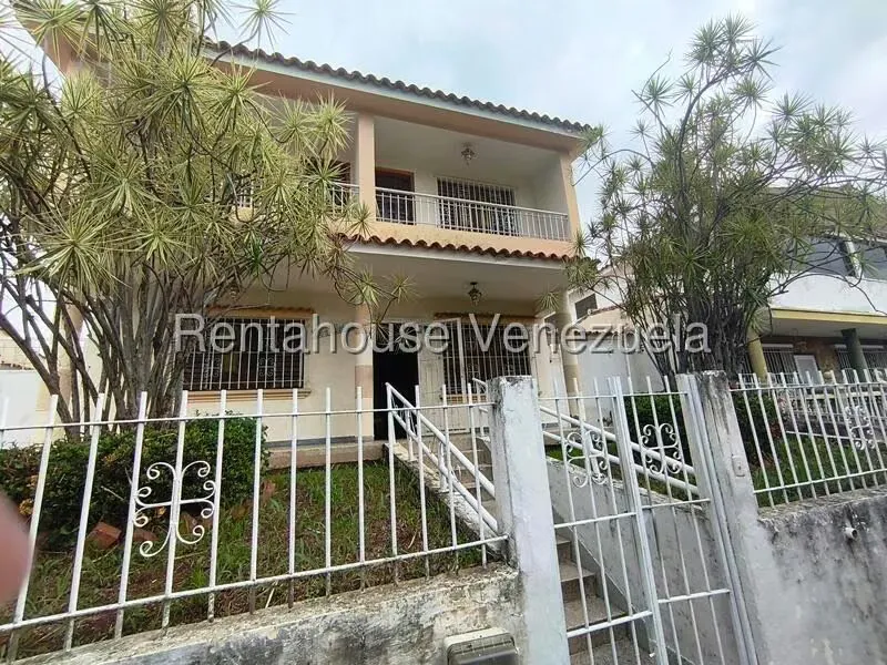 Casa (Duplex) en Venta en Trigal Norte, Carabobo - 32