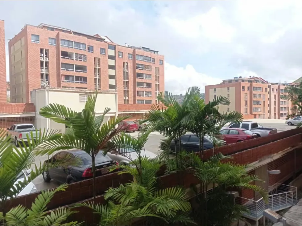 Apartamento en Venta Conj. Residencial El Encantado 2H/2B/1PE 66M2 - 17
