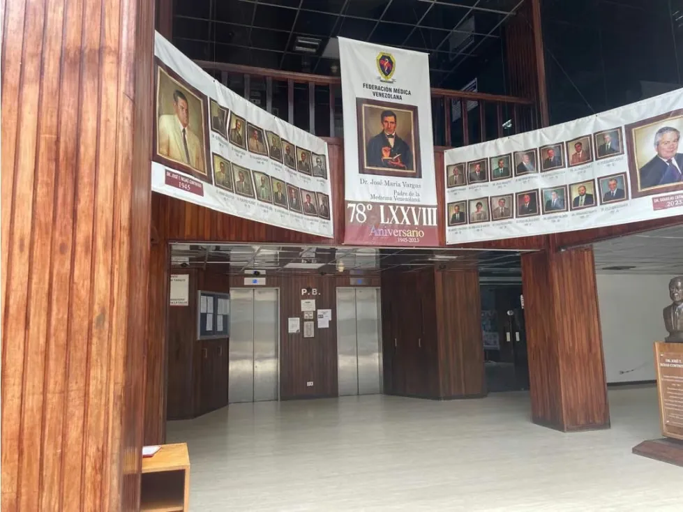 ALQUILER DE OFICINA EN LAS MERCEDES, MUN. BARUTA - 2