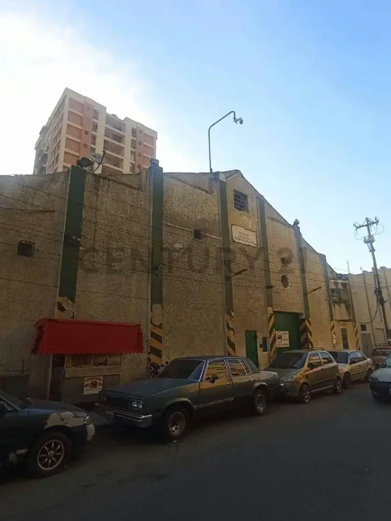 ¡Aprovecha esta oportunidad única! Local de 270 m² disponible para alquiler