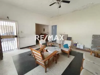 Vendo casa Comercial en Centro Este de Barquisimeto - 2