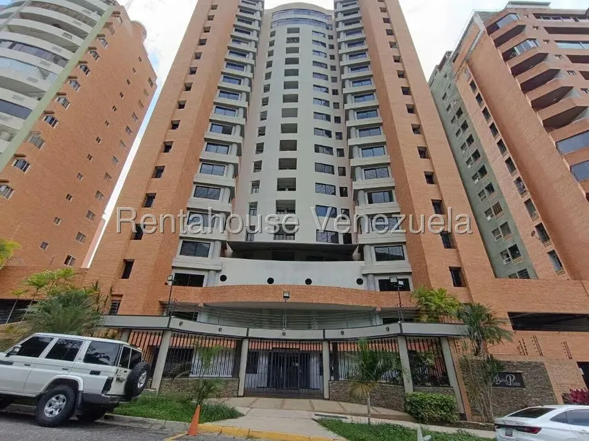 Apartamento (1 Nivel) en Alquiler en La Trigaleña, Carabobo - 33