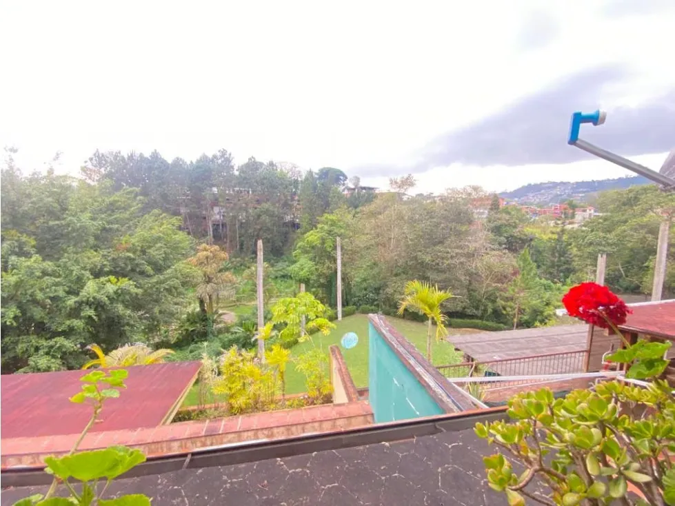 Vendo Townhouse en Urbanización La Unión