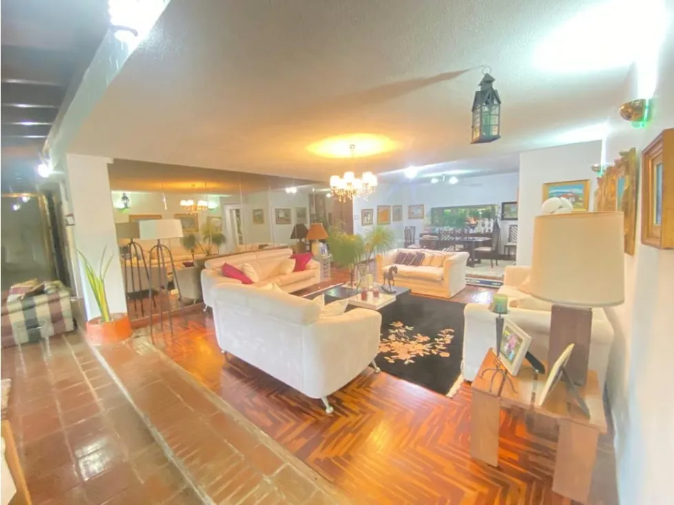 Vendo Townhouse en Urbanización La Unión - 4
