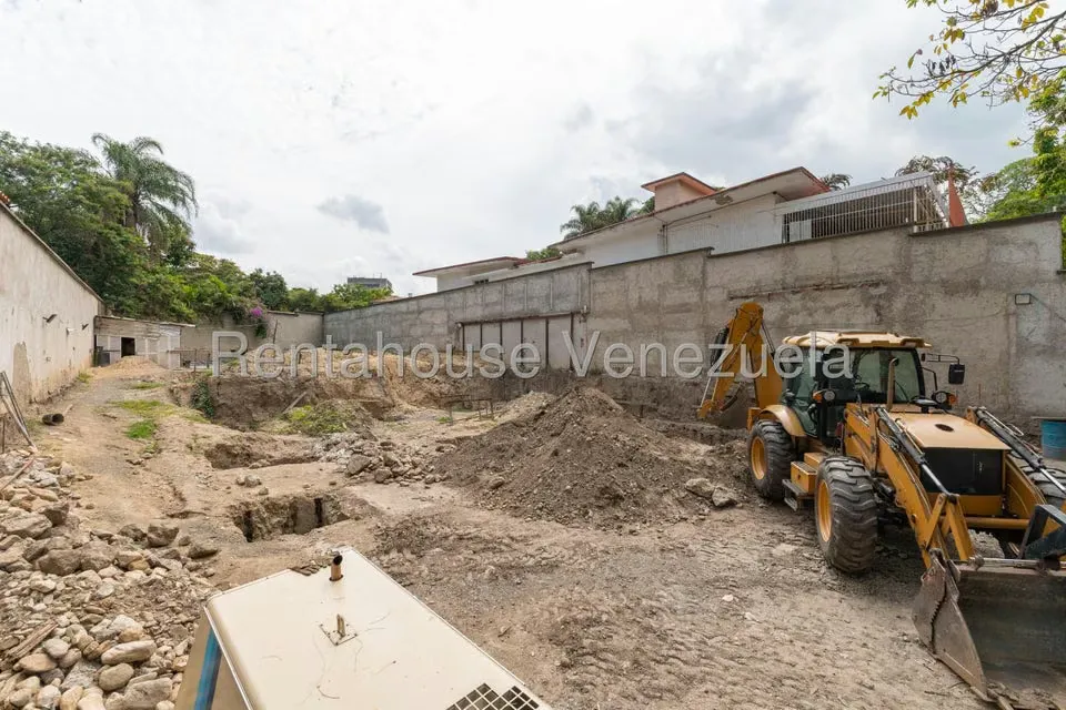 Terreno (Residencial) en Venta en La Floresta, Distrito Metropolitano - 4