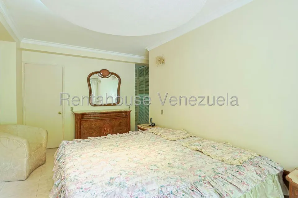 Apartamento (Duplex) en Venta en Miranda, Distrito Metropolitano - 18