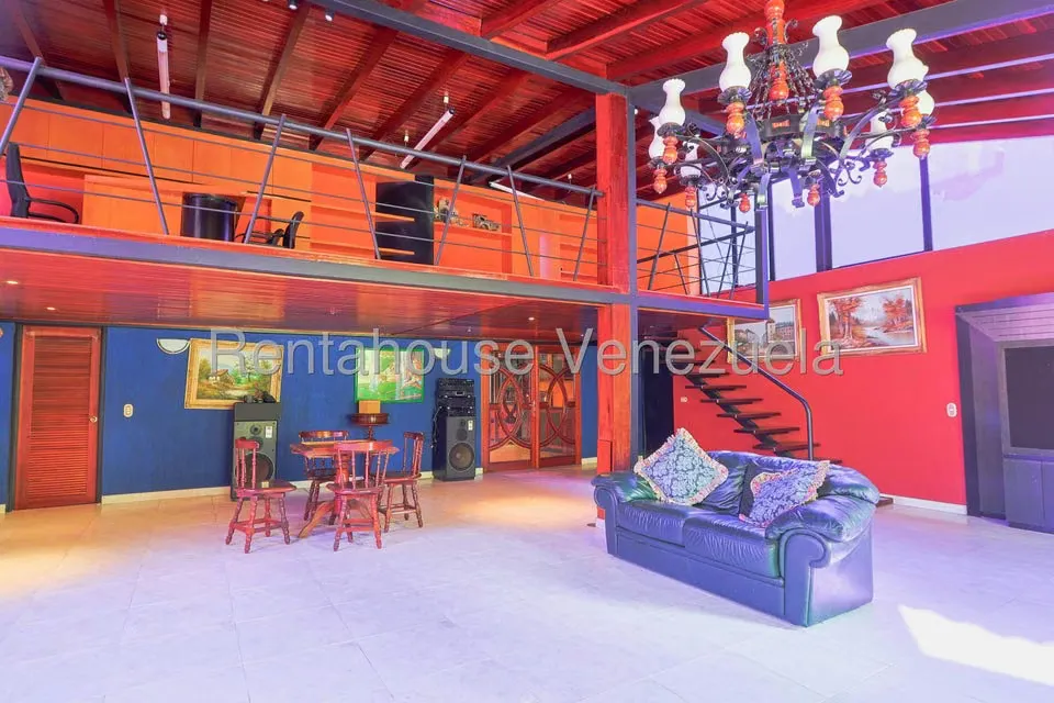 Apartamento (Duplex) en Venta en Miranda, Distrito Metropolitano - 35