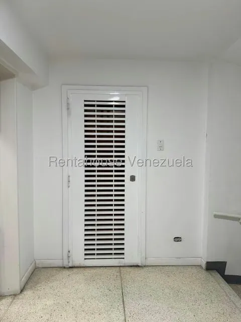 Apartamento (1 Nivel) en Alquiler en La Castellana, Distrito Metropolitano - 16