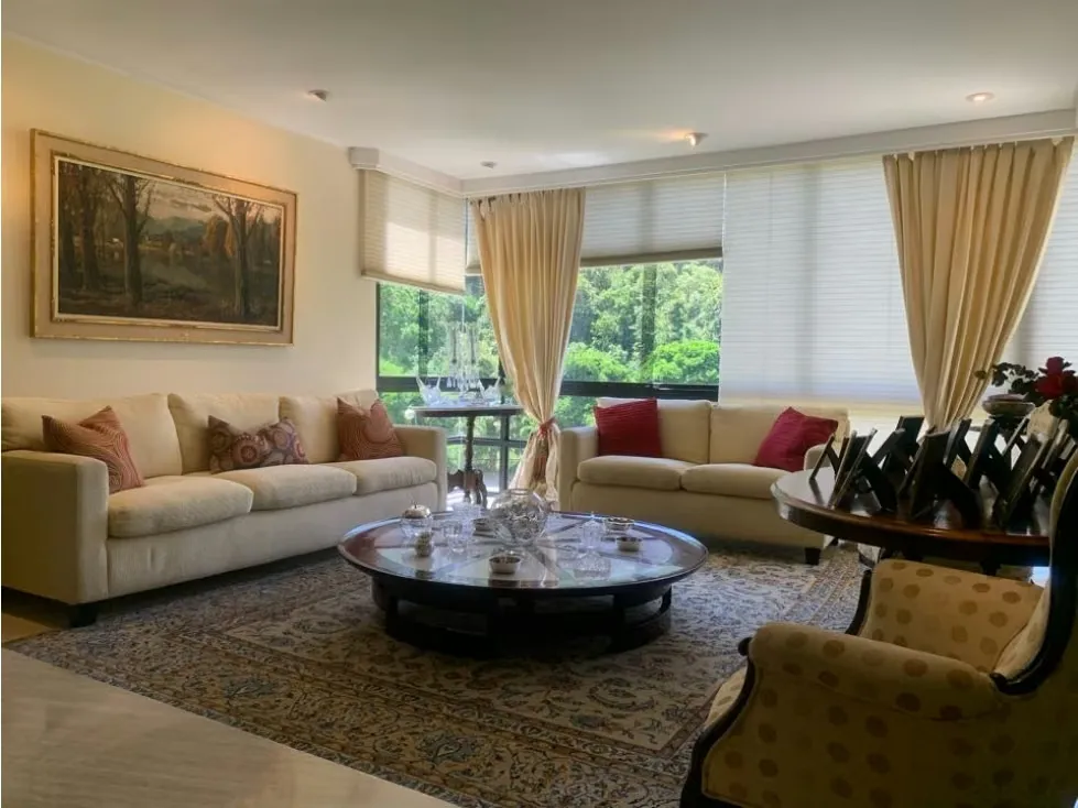 Se vende apartamento 269m2 La Lagunita 9959 - 10