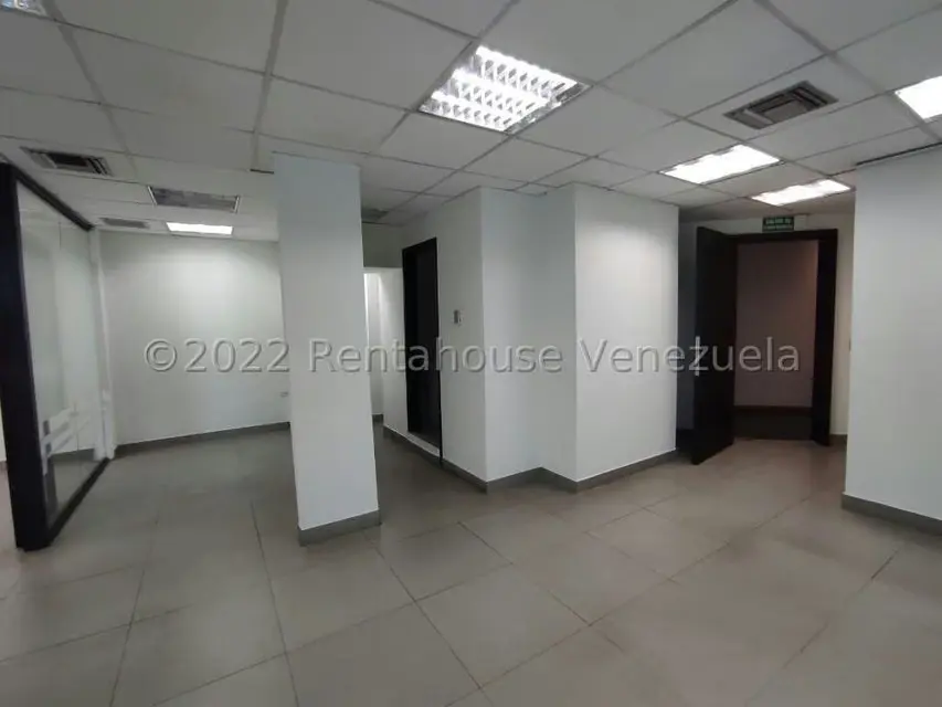 Oficina en Alquiler en Sabana Grande, Distrito Metropolitano - 3