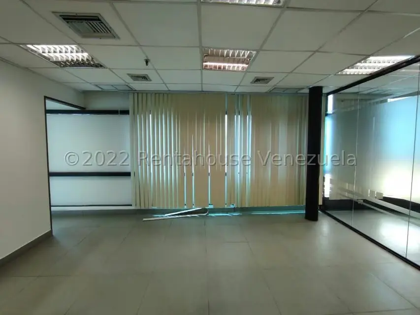 Oficina en Alquiler en Sabana Grande, Distrito Metropolitano - 5