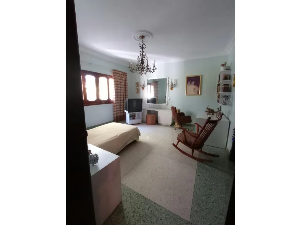 Vendo casa 900m2 San Román 9310 - 30
