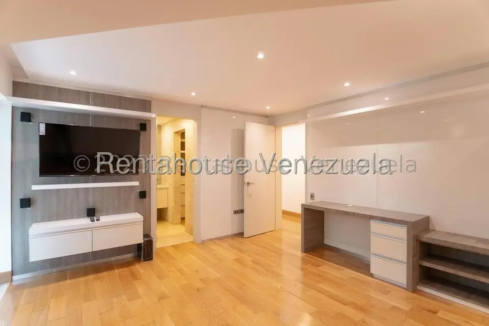 Casa (1 Nivel) en Venta en La Lagunita Country Club, Distrito Metropolitano - 24