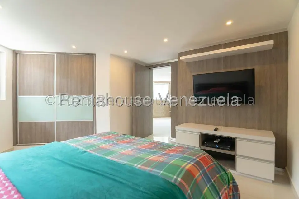 Casa (1 Nivel) en Venta en La Lagunita Country Club, Distrito Metropolitano - 9