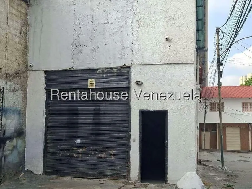 Local Comercial en Alquiler en Sarria, Distrito Metropolitano