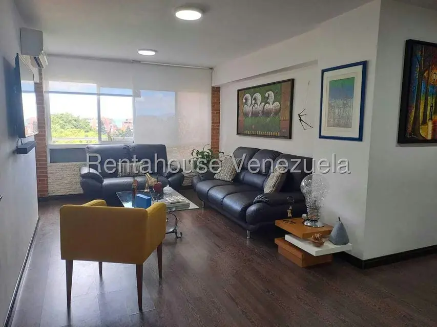 Apartamento (1 Nivel) en Venta en Oripoto, Distrito Metropolitano - 2