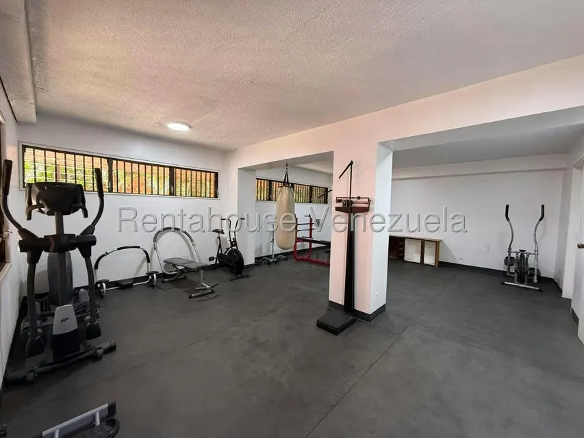 Apartamento (1 Nivel) en Venta en Los Samanes, Distrito Metropolitano - 24